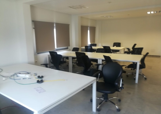 Super bureau hs 190 m² à charguia 2 - Bien immobilier à {"id":1,"country_id":219,"name":"ARIANA","slug":"ariana"} - Image 3 - Darek Immobilière & Consulting