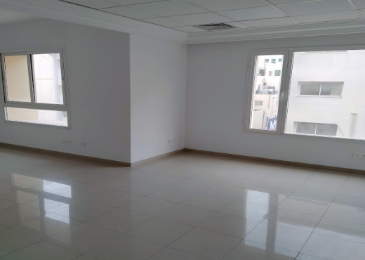 Coquette bureau 126 m² haut standing au lac 1