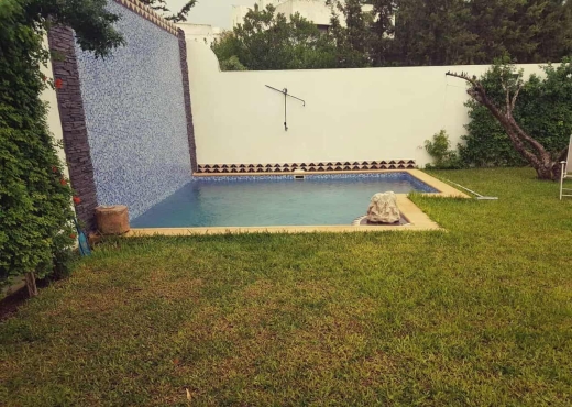 A vendre Coquette villa à Gammart supérieur - Bien immobilier à {"id":23,"country_id":219,"name":"TUNIS","slug":"tunis"} - Image 4 - Darek Immobilière & Consulting