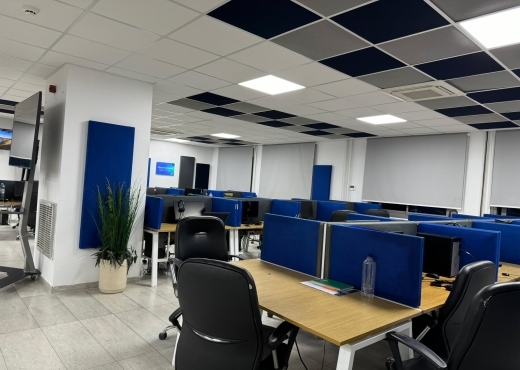 SUPER BUREAU 1410 M² AU LAC 3 KRAM - Bien immobilier à {"id":23,"country_id":219,"name":"TUNIS","slug":"tunis"} - Image 2 - Darek Immobilière & Consulting