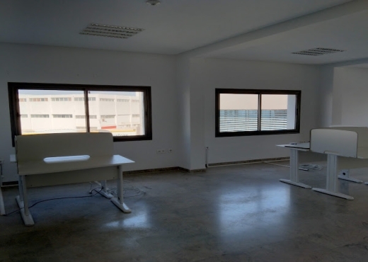 A louer Coquette Bureau Charguia 2 - Bien immobilier à {"id":1,"country_id":219,"name":"ARIANA","slug":"ariana"} - Image 2 - Darek Immobilière & Consulting