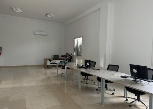 Bureau au rdc au lac 3 kram tunis - Bien immobilier à {"id":23,"country_id":219,"name":"TUNIS","slug":"tunis"} - Darek Immobilière & Consulting
