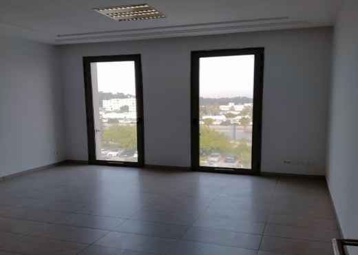 Super bureau 298 m² ths au Berge du Lac 1 - Bien immobilier à {"id":23,"country_id":219,"name":"TUNIS","slug":"tunis"} - Image 4 - Darek Immobilière & Consulting