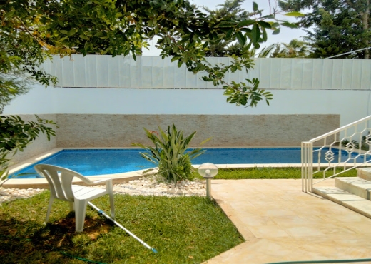 Superbe villa hs au lac 1 - Bien immobilier à {"id":23,"country_id":219,"name":"TUNIS","slug":"tunis"} - Darek Immobilière & Consulting