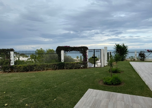 Superbe villa avec vue imprenable sur mer à Marsa - Bien immobilier à {"id":23,"country_id":219,"name":"TUNIS","slug":"tunis"} - Darek Immobilière & Consulting