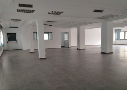 Super bureau 760 m² à Alain savary - Bien immobilier à {"id":23,"country_id":219,"name":"TUNIS","slug":"tunis"} - Darek Immobilière & Consulting