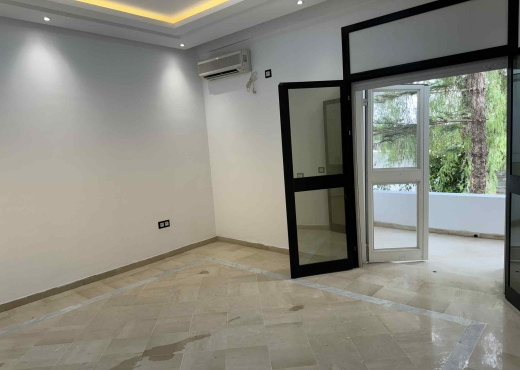 Superbe villa hs au lac 1 - Bien immobilier à {"id":23,"country_id":219,"name":"TUNIS","slug":"tunis"} - Image 4 - Darek Immobilière & Consulting