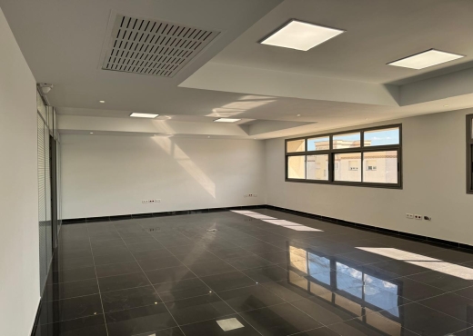 Bureau 220 m² hs au Berge du lac 1 - Bien immobilier à {"id":23,"country_id":219,"name":"TUNIS","slug":"tunis"} - Darek Immobilière & Consulting